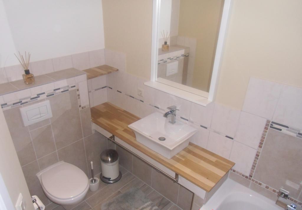 Udos Gaestewohnung Котбус Номер фото